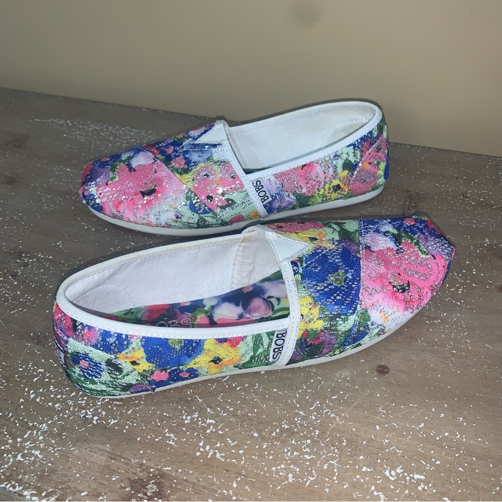 Bobs Skechers Plush Bouquet Floral Sequins Memory Foam Slip-On Shoes - Picture 3 of 12